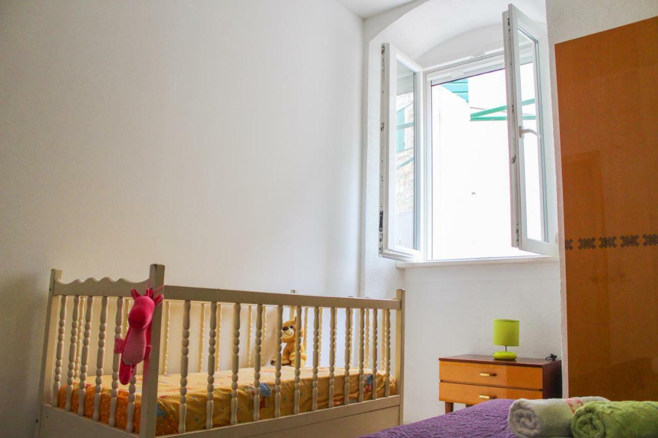 Apartment Dalmatian Rustical Feeling Postira Kültér fotó